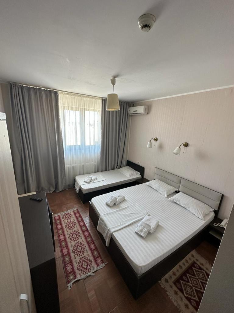 Hotel Promenada 마마이아 외부 사진
