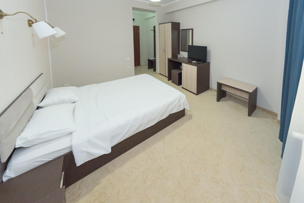 Hotel Promenada 마마이아 외부 사진