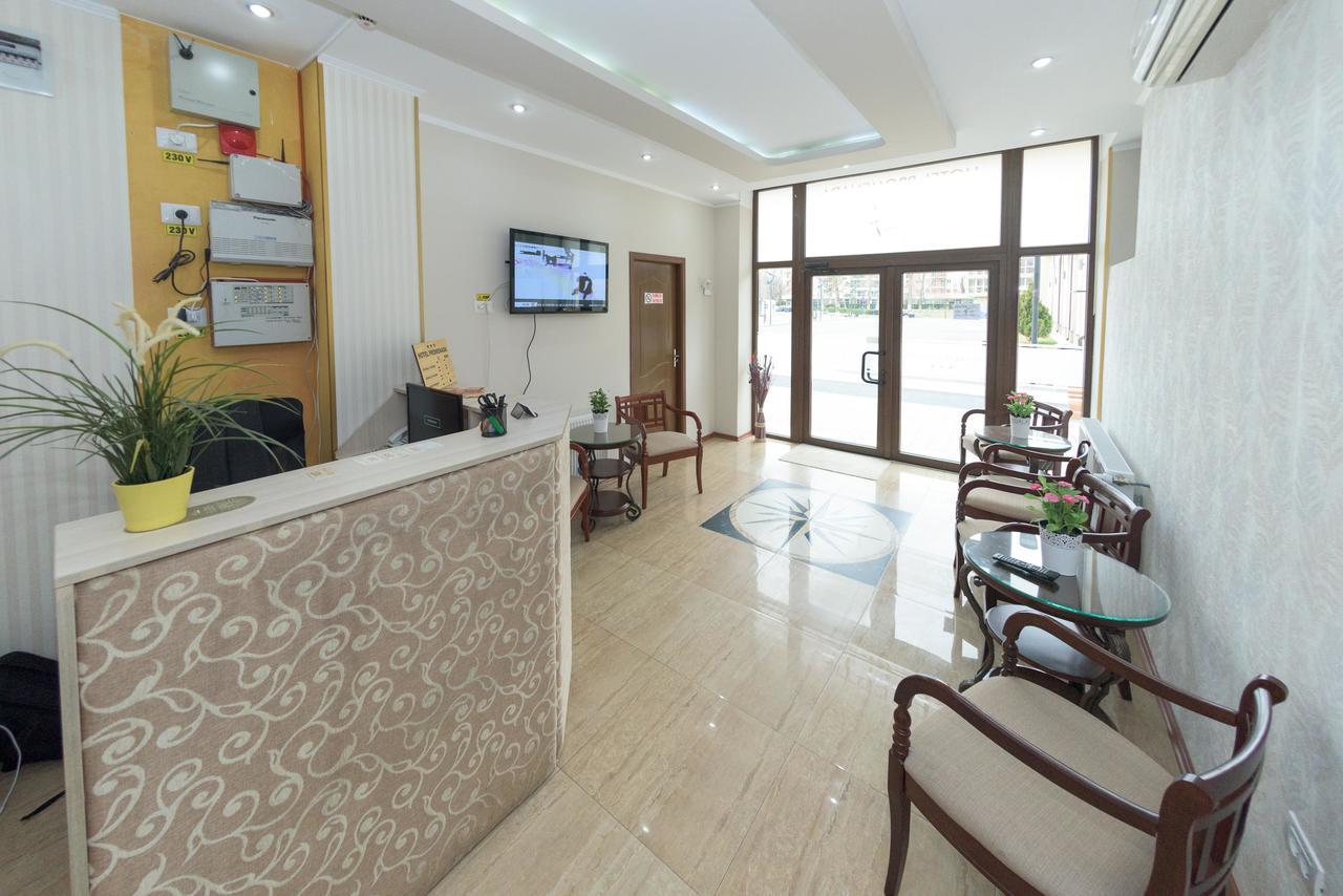 Hotel Promenada 마마이아 외부 사진