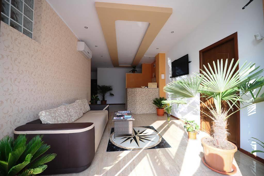 Hotel Promenada 마마이아 외부 사진